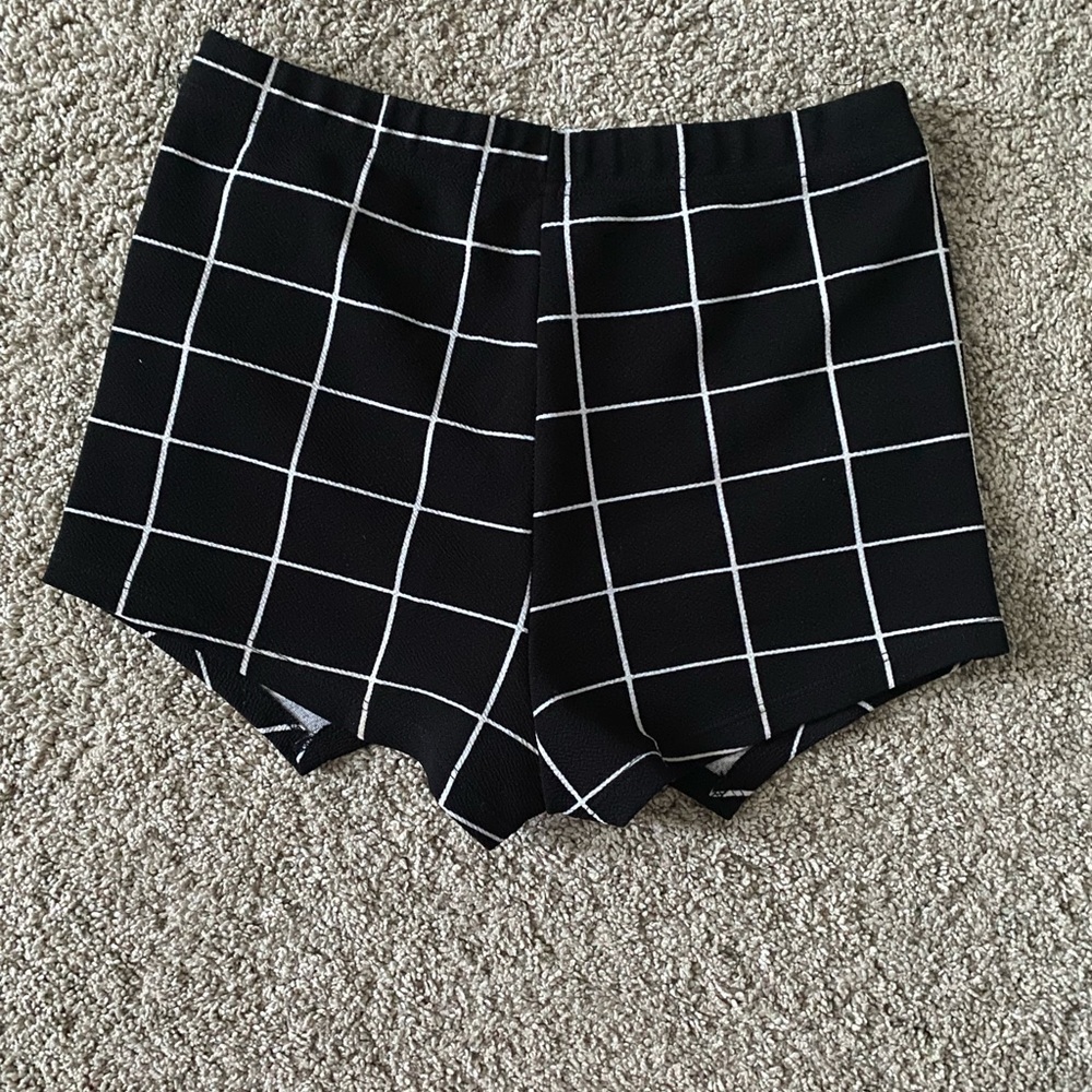 Shein Skort - Picture 2 of 2